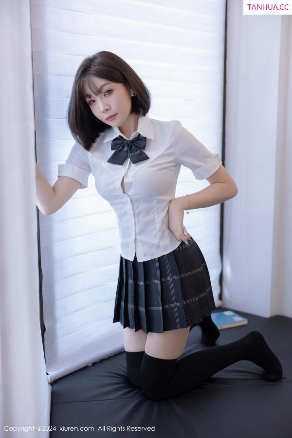 陈芝 芝芝Booty [XiuRen]高清写真图 2024.07.01 No.8785 徐莉芝Booty第23张图片